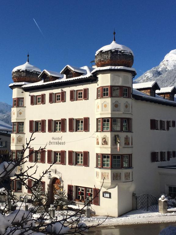 Gasthof Herrnhaus Брикслегг Екстер'єр фото